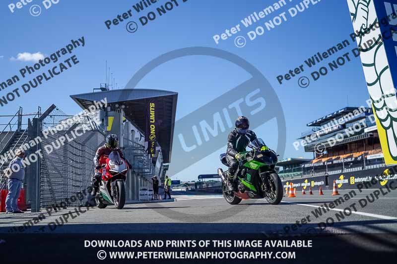 Le Mans;event digital images;france;motorbikes;no limits;peter wileman photography;trackday;trackday digital images